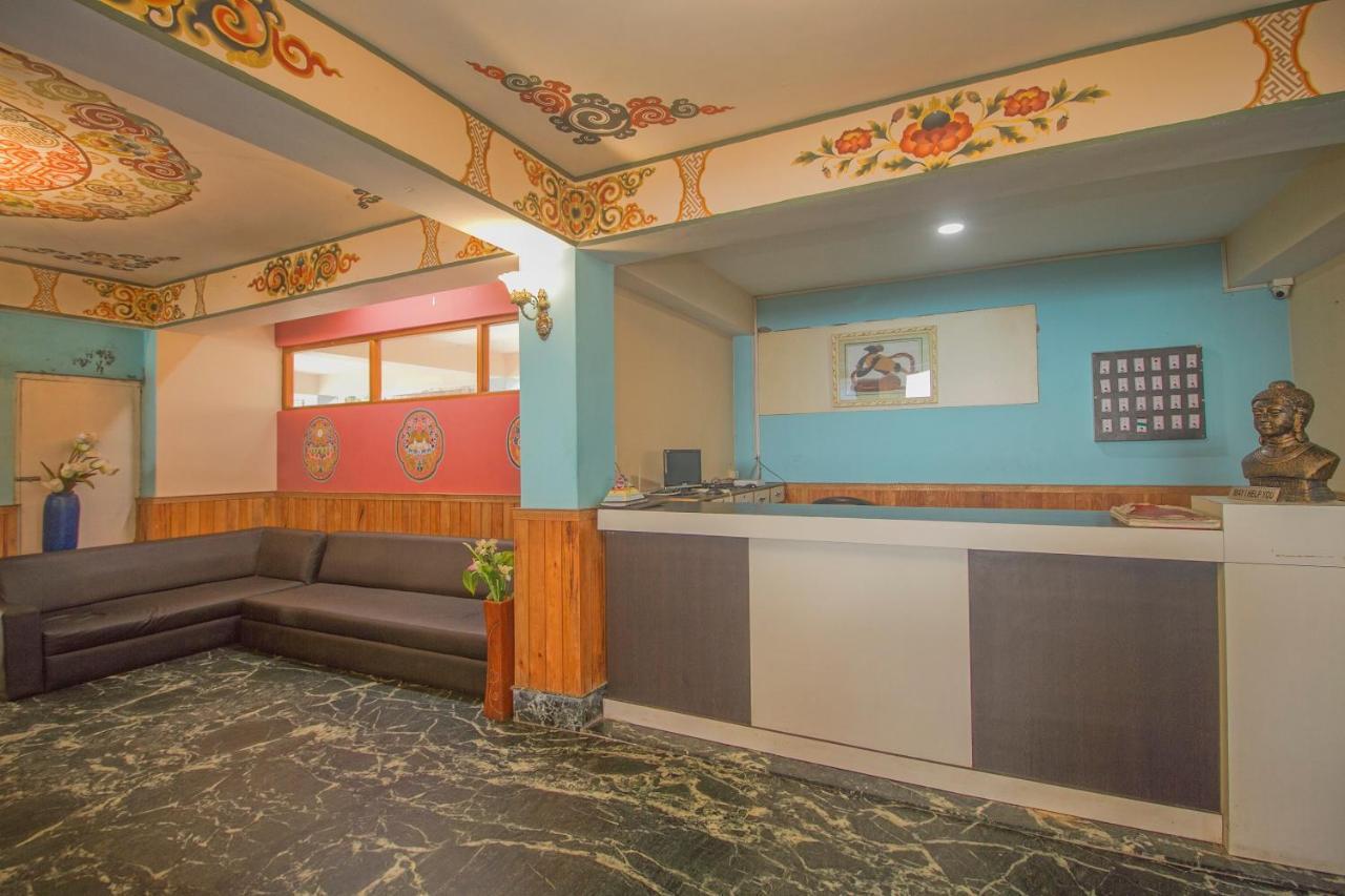Retreat Hotel & Spa 甘托克 外观 照片