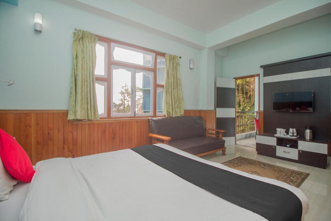 Retreat Hotel & Spa 甘托克 外观 照片